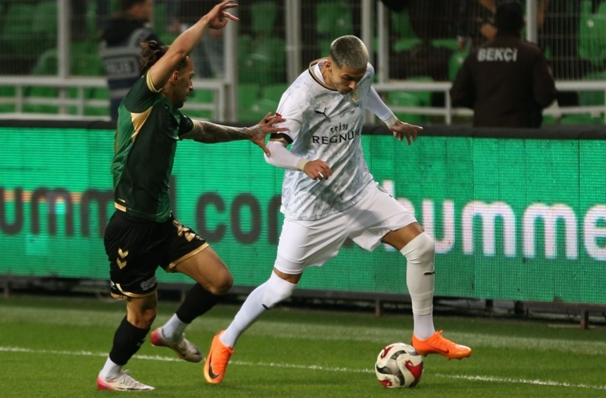 Sakaryaspor - Sipay Bodrum FK: 0-2 (MAÇ SONUCU)