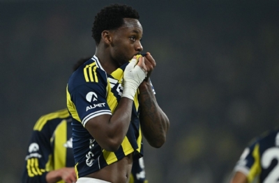 Fotospor 'Bavulları hazır' dedi! Jhon Duran gitti gidiyor