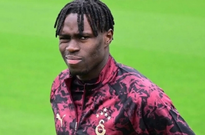 Singo'nun acınacak haline gülüyorlar