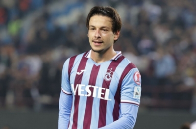 Enis Destan'a yine yok göründü