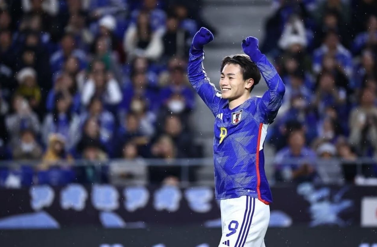 Fenerbahçe'nin gözü Betis'te! Golcü için resmi teklif