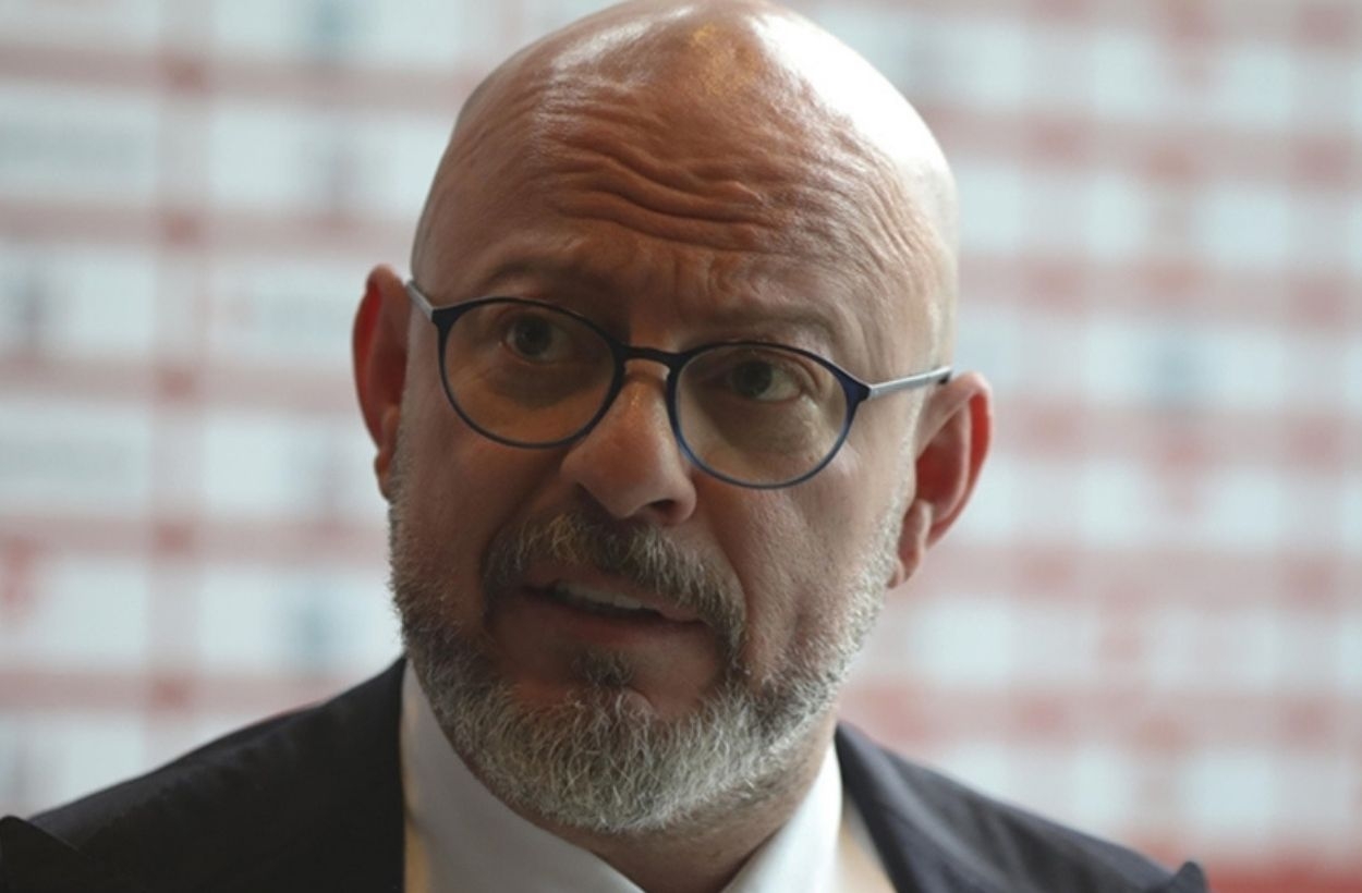 Eski yönetimden Başkan Serdal Adalı'ya eleştiri! 'Yok ettiler'