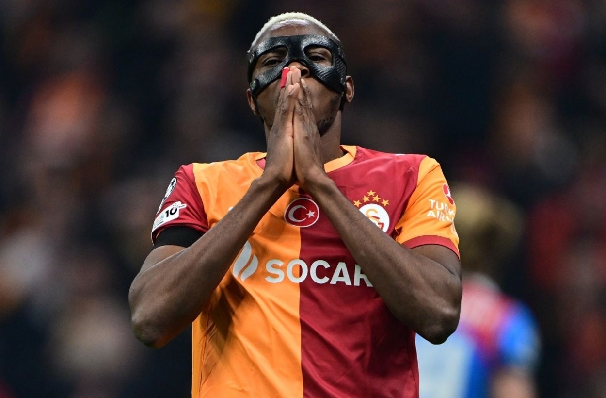 Osimhen'den transfere dair ipucu! İsim verdi