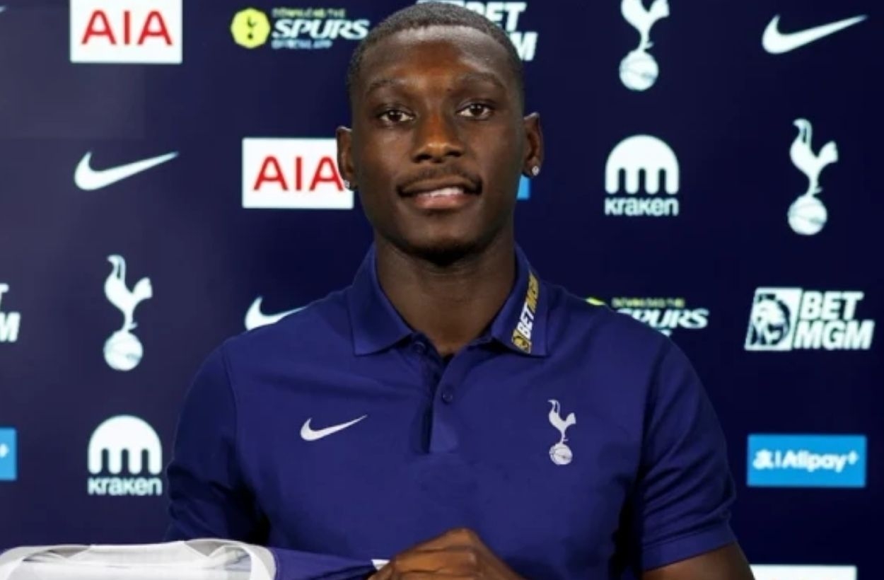 Kolo Muani  satrancı