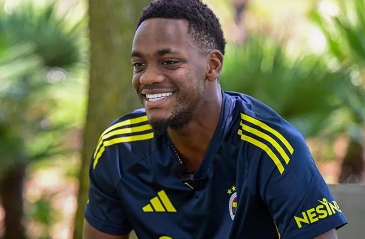 Jhon Duran'ın kaderi Kolo Muani'ye bağlı