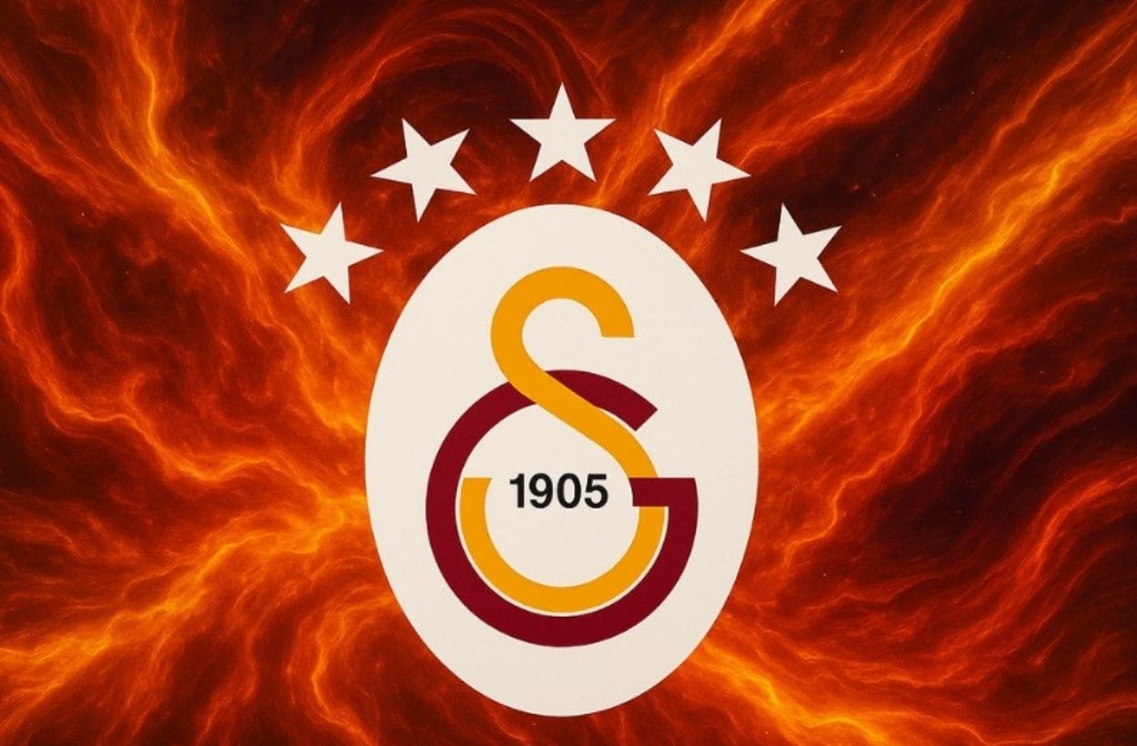 Transfer uçağından kim inecek? Galatasaraylılar teyakkuzda