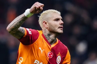 Ah şu menajerler! Icardi kendini rezil etti