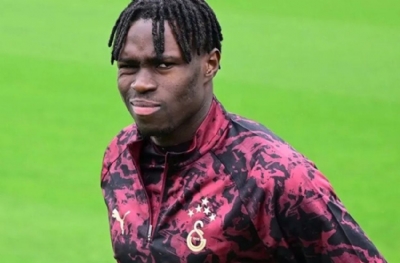 Singo, Boey'unun ölçüsünü alacak!