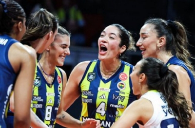 Fenerbahçe Medicana-Aydın Büyükşehir Belediyespor: 3-0 (MAÇ SONUCU)