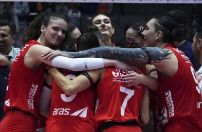 Aras Kargo - Eczacıbaşı Dynavit: 3-2 (MAÇ SONUCU)