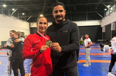 Buse Tosun Çavuşoğlu'ndan altın madalya