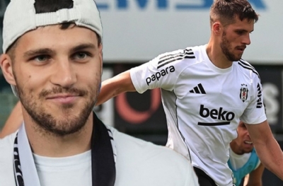 Derdin Beşiktaş mıydı? David Jurasek şov yapıyor