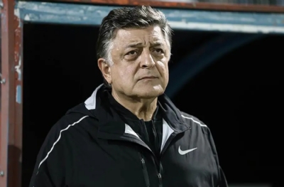 Yılmaz Vural yeni adresini açıkladı