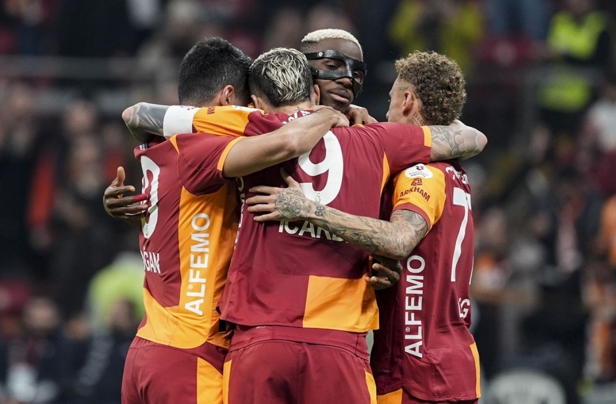 Eyüp'e 5 Juve'ye 15! Galatasaray'da hedef belli