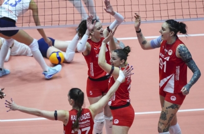  Aras Kargo-Aydın Büyükşehir Belediyespor: 3-0 (MAÇ SONUCU)