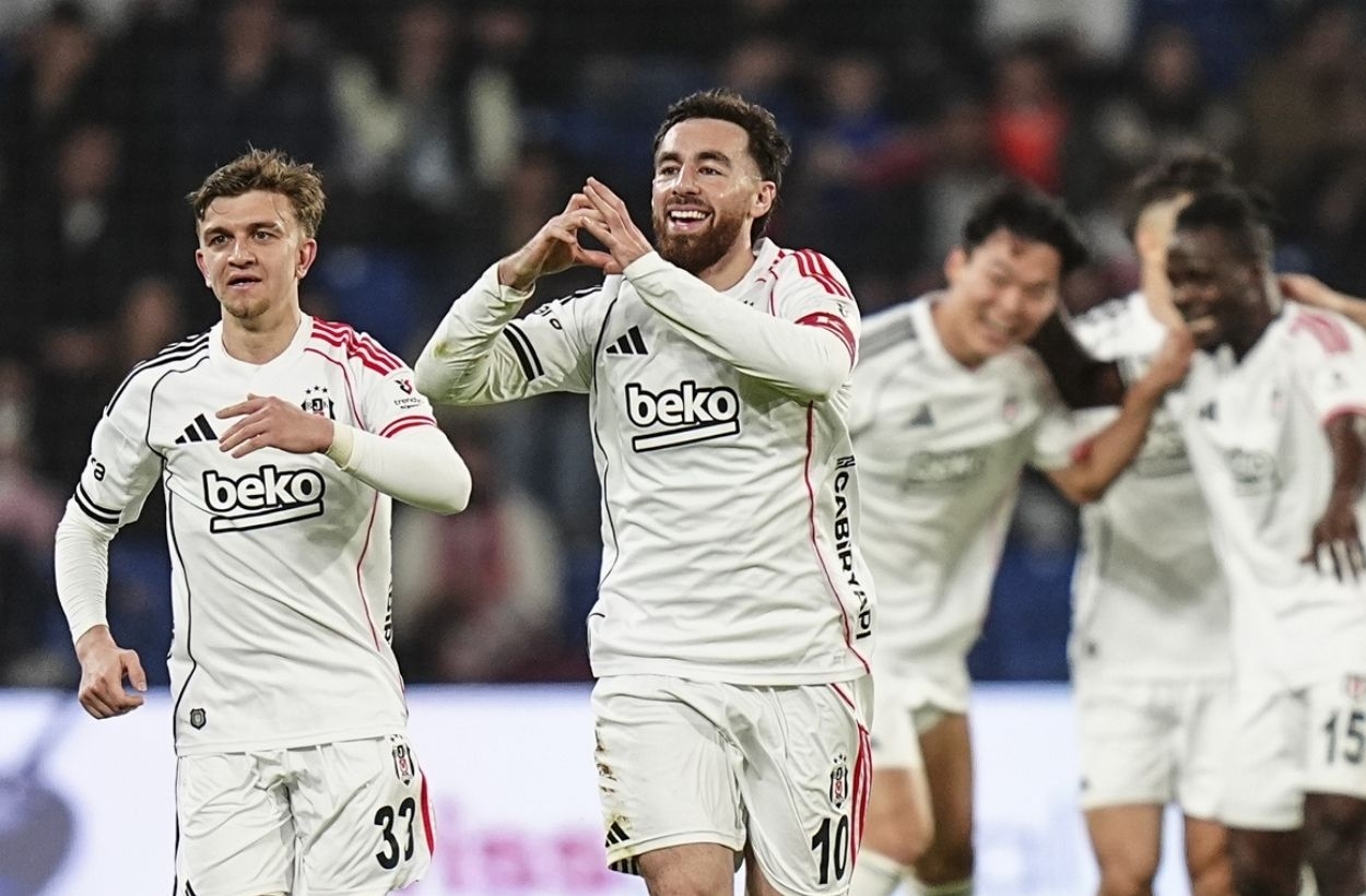 Başakşehir - Beşiktaş: 2-3 (MAÇ SONUCU)