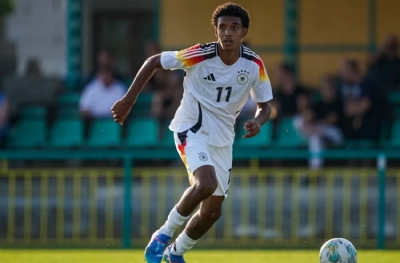 Beşiktaş'a 18'lik 10 numara: Francis Onyeka