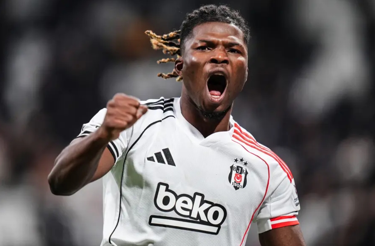 Beşiktaş'a El Bilal Toure'den kötü haber