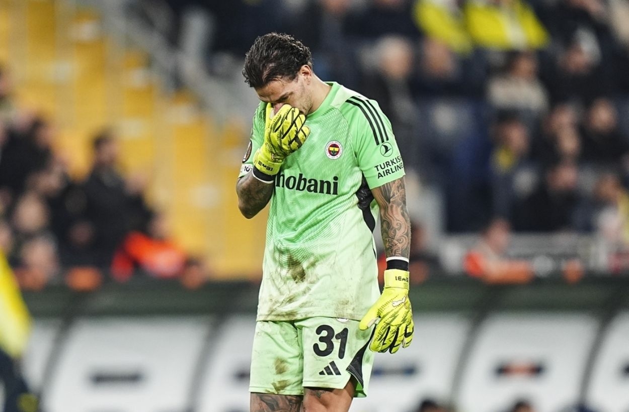 Fenerbahçe'ye 'yırtık para' yakıştırması: İçi geçmiş veteranlar