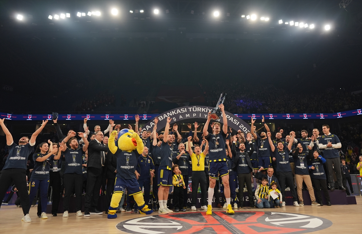 fenerbahce_beko_onuncu_zafer