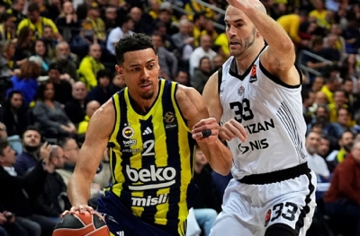 Fenerbahçe taraftarından skandal pankarta tokat gibi cevap