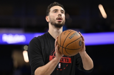 Alperen Şengün'den 'triple-double' şov