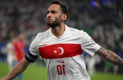 Inter Hakan Çalhanoğlu kararını verdi