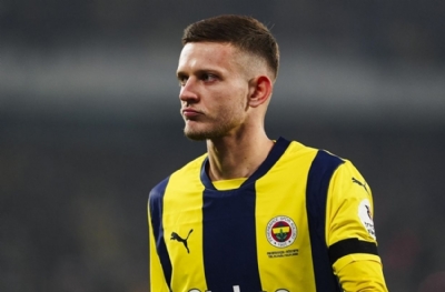  Sebastian Szymanski'den Mourinho itirafı