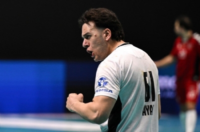 Namağlup lider Beşiktaş, Spor Toto'yu 40-34 yendi