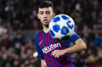 Ünlü futbolcu İran'dan Türkiye'ye kaçtı