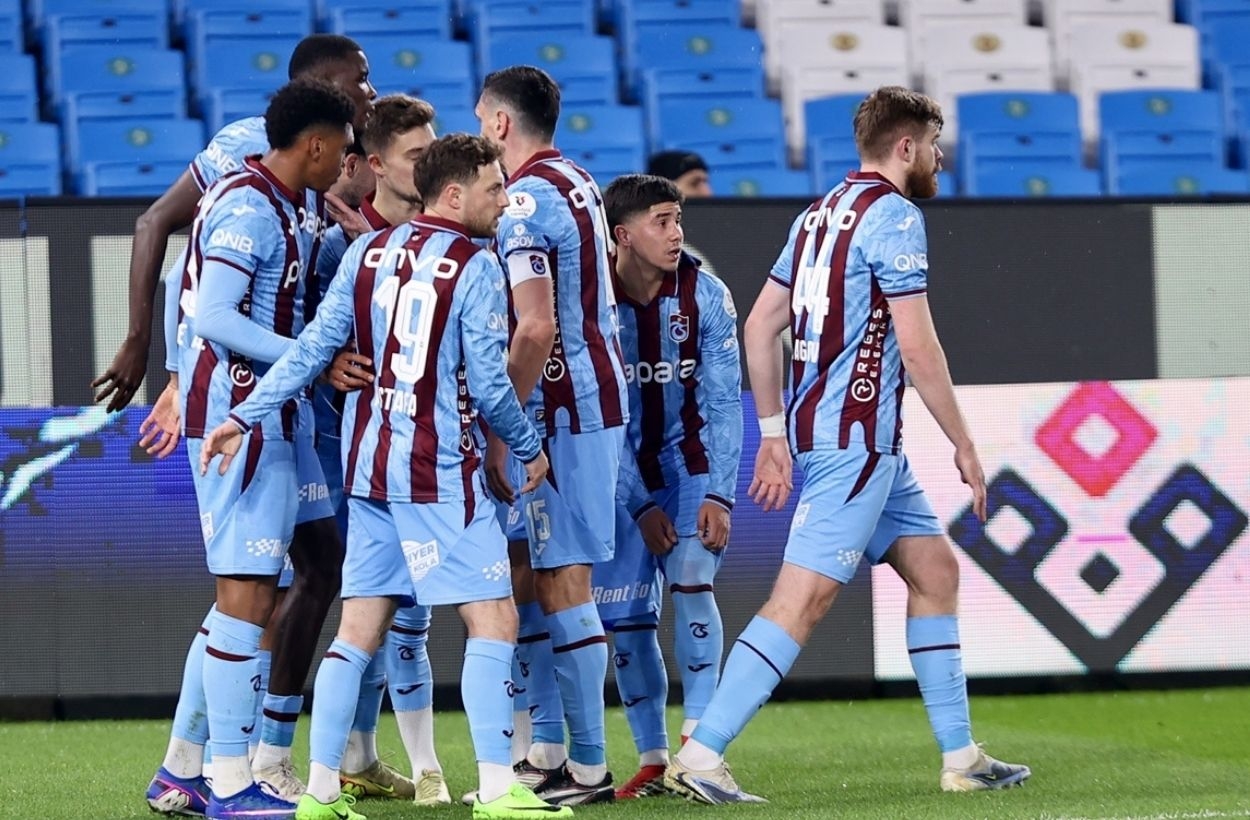 Trabzonspor'da 4 futbolcu kadro dışı