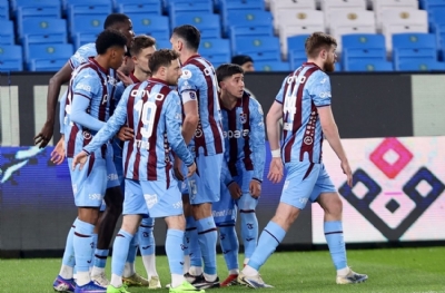 Trabzonspor'da 4 futbolcu kadro dışı