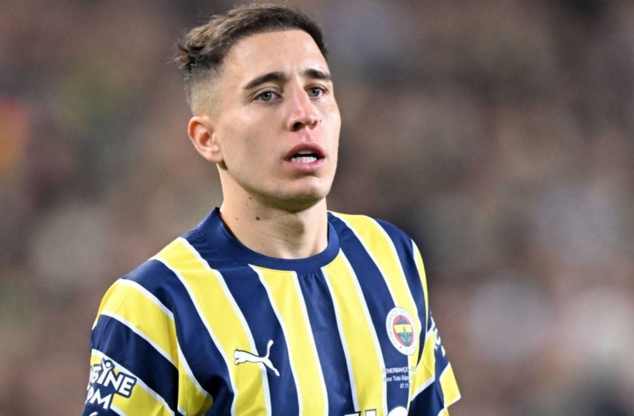 Unutuldu ama Emre Mor hala Fenerbahçe'de!