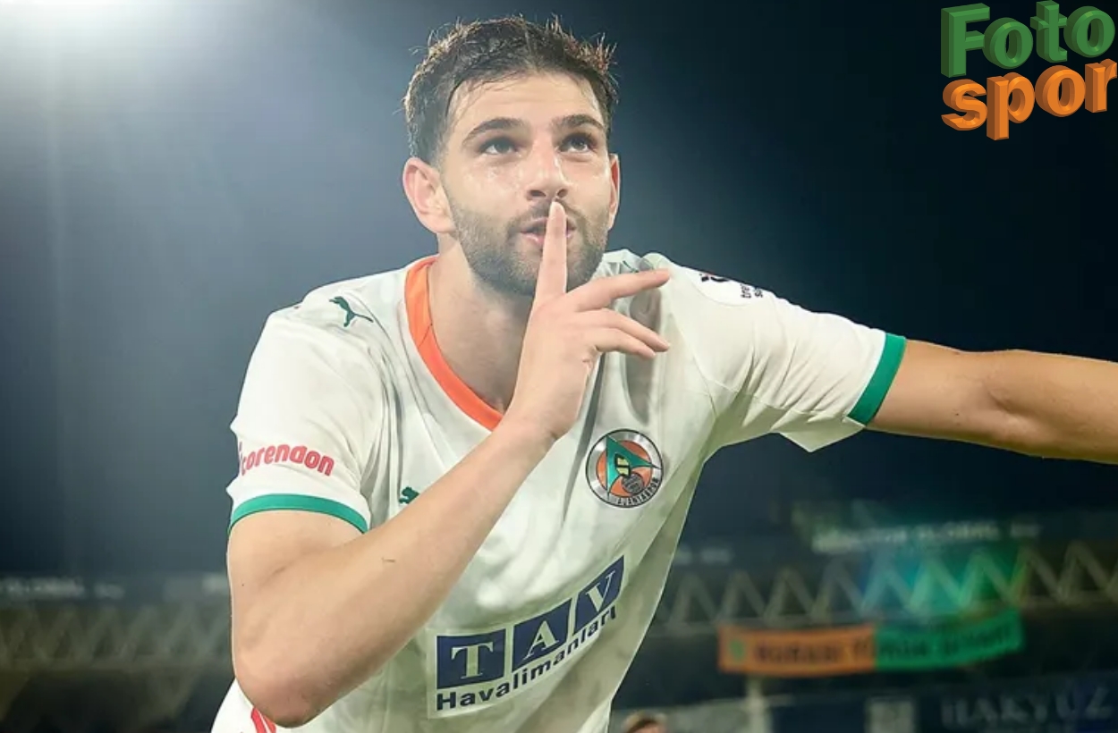 Ümit Akdağ yarışına Galatasaray da katıldı