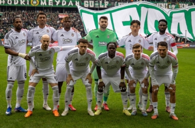 Beşiktaş'ta kalacaklar ve gidecekler netleşiyor
