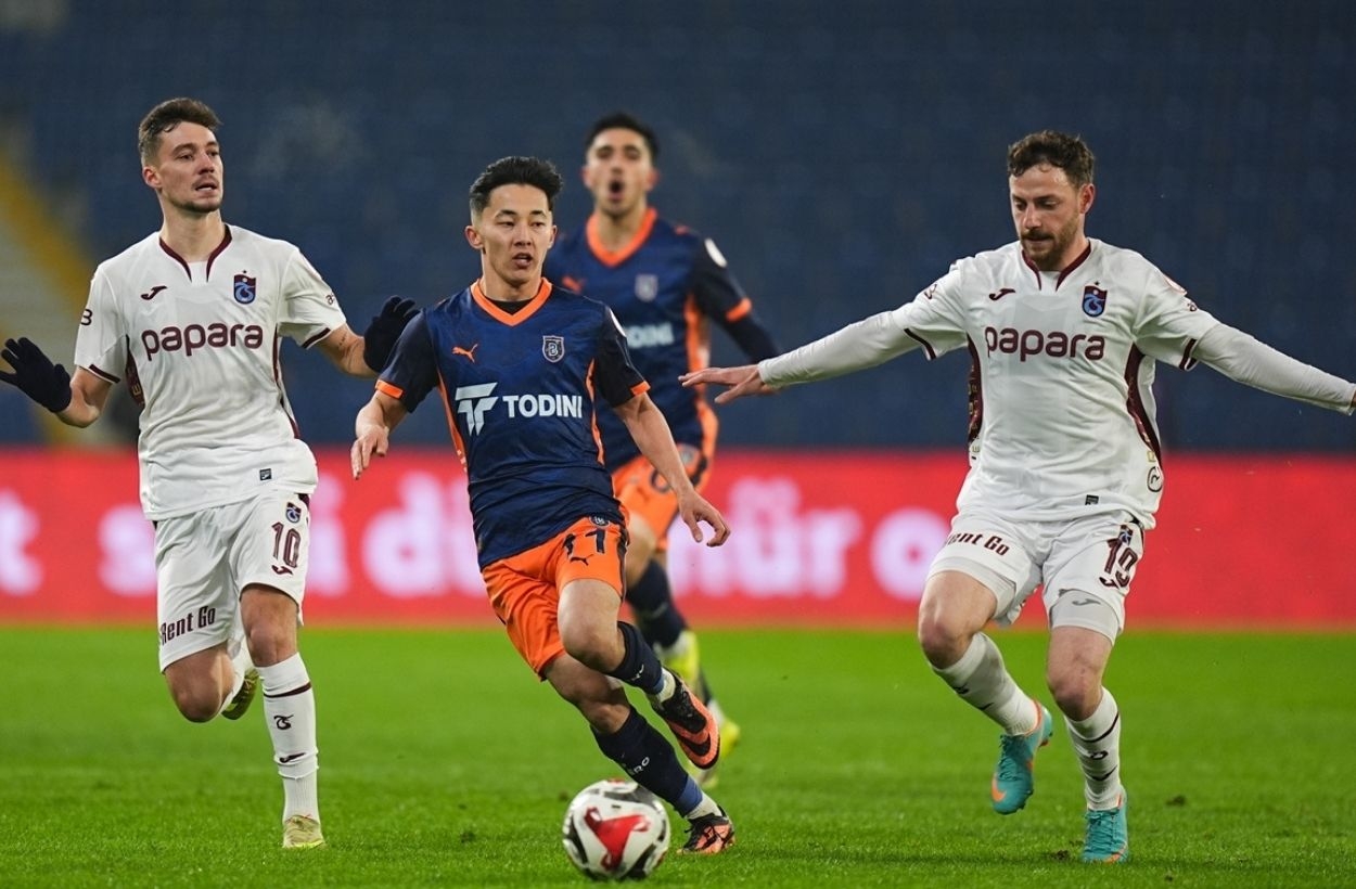 Başakşehir-Trabzonspor: 2-4 (MAÇ SONUCU)