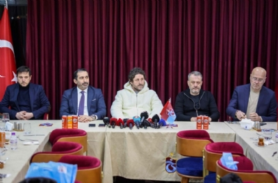 Trabzonspor'dan Ernest Muçi ve Andre Onana açıklaması