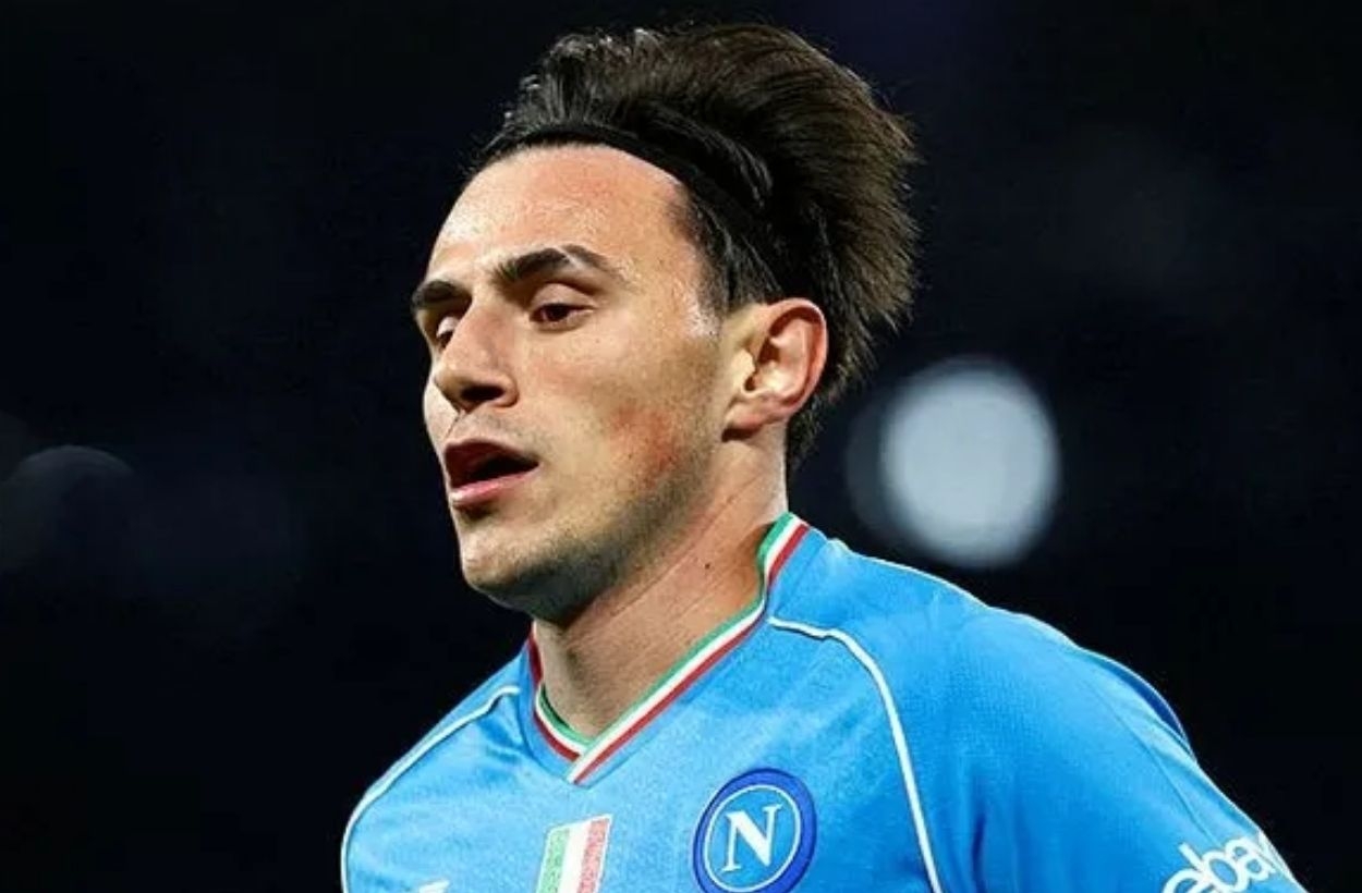 Büyük övgü: Eljif Elmas'ın heykelini dikmeliyiz!