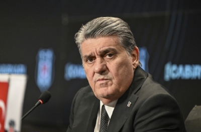 Başkan maç bitmeden stadı terk etti