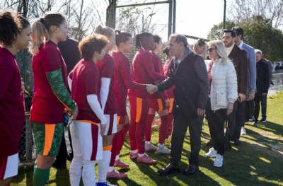 Dursun Özbek'ten Kadınlar Günü mesajı