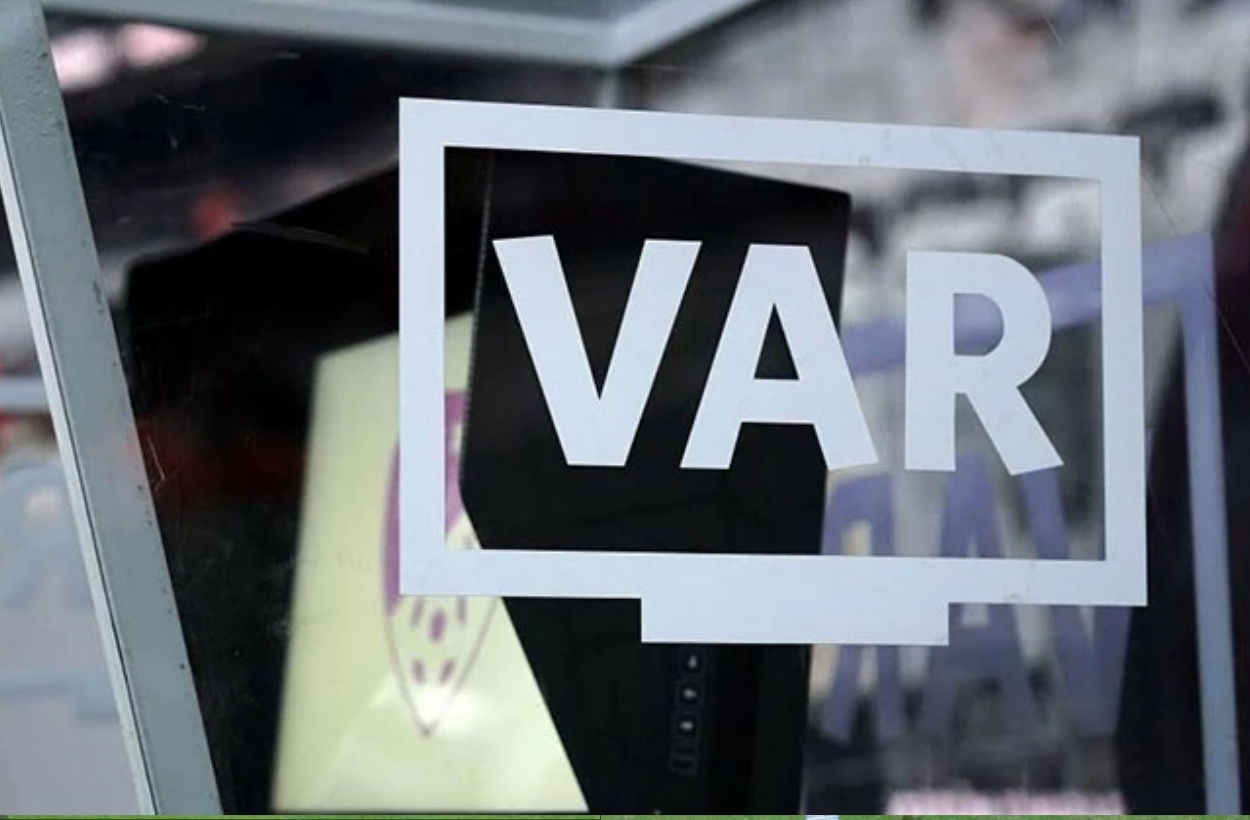 'Yarı' kelimesini sevmiyorum: Tam otomatik ofsayt sistemi