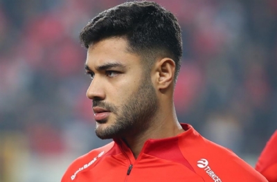 Ozan Kabak kazanıyor, kazandırıyor
