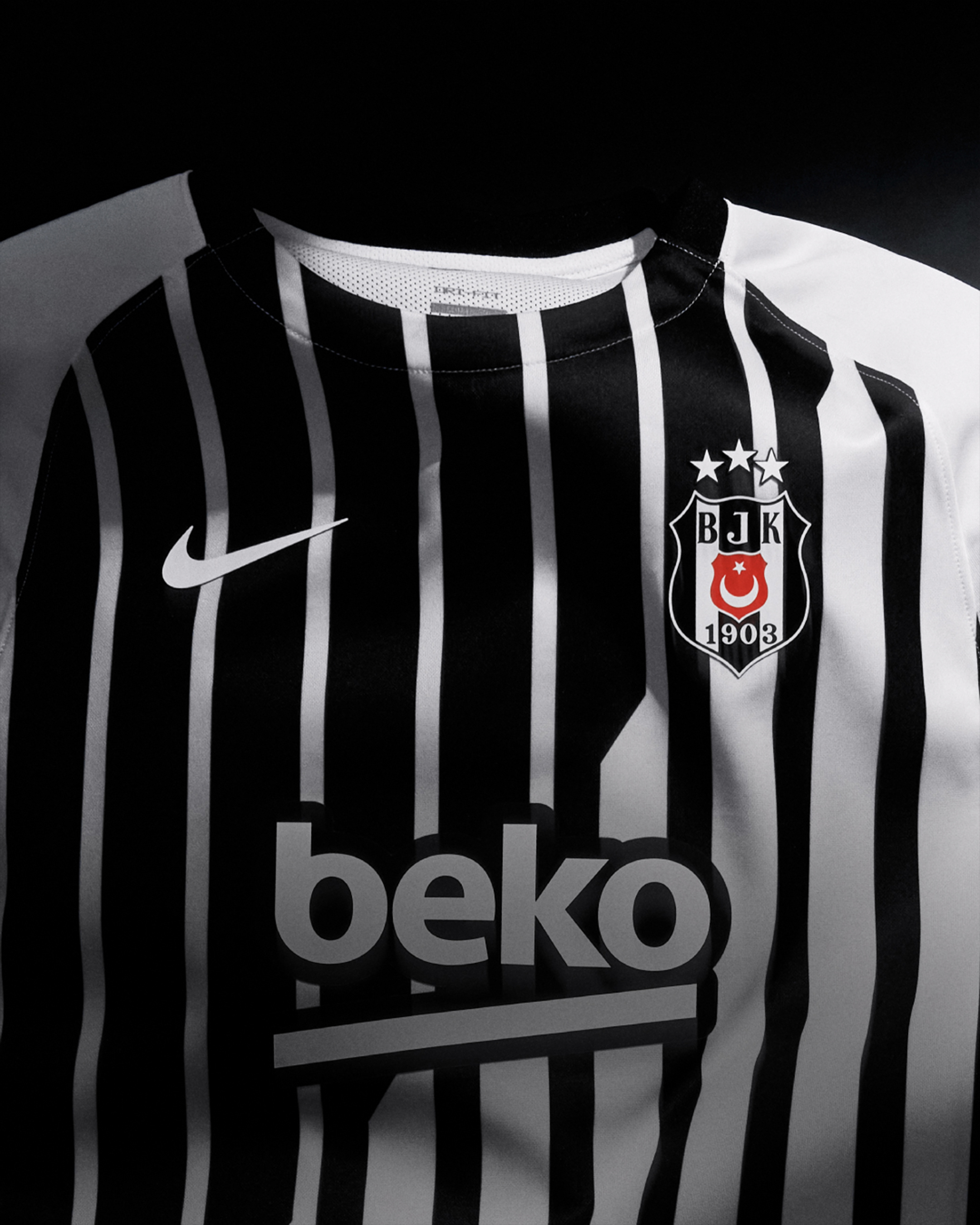 Beşiktaş'ın yeni sezon formaları