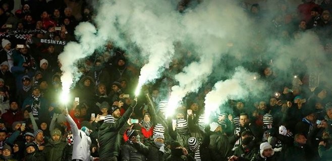 UEFA, Dinamo Kiev-Beşiktaş maçı için soruşturma başlattı
