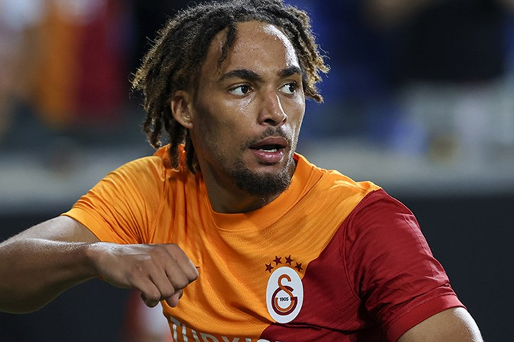 Sacha Boey: Yalanlara inanmayın